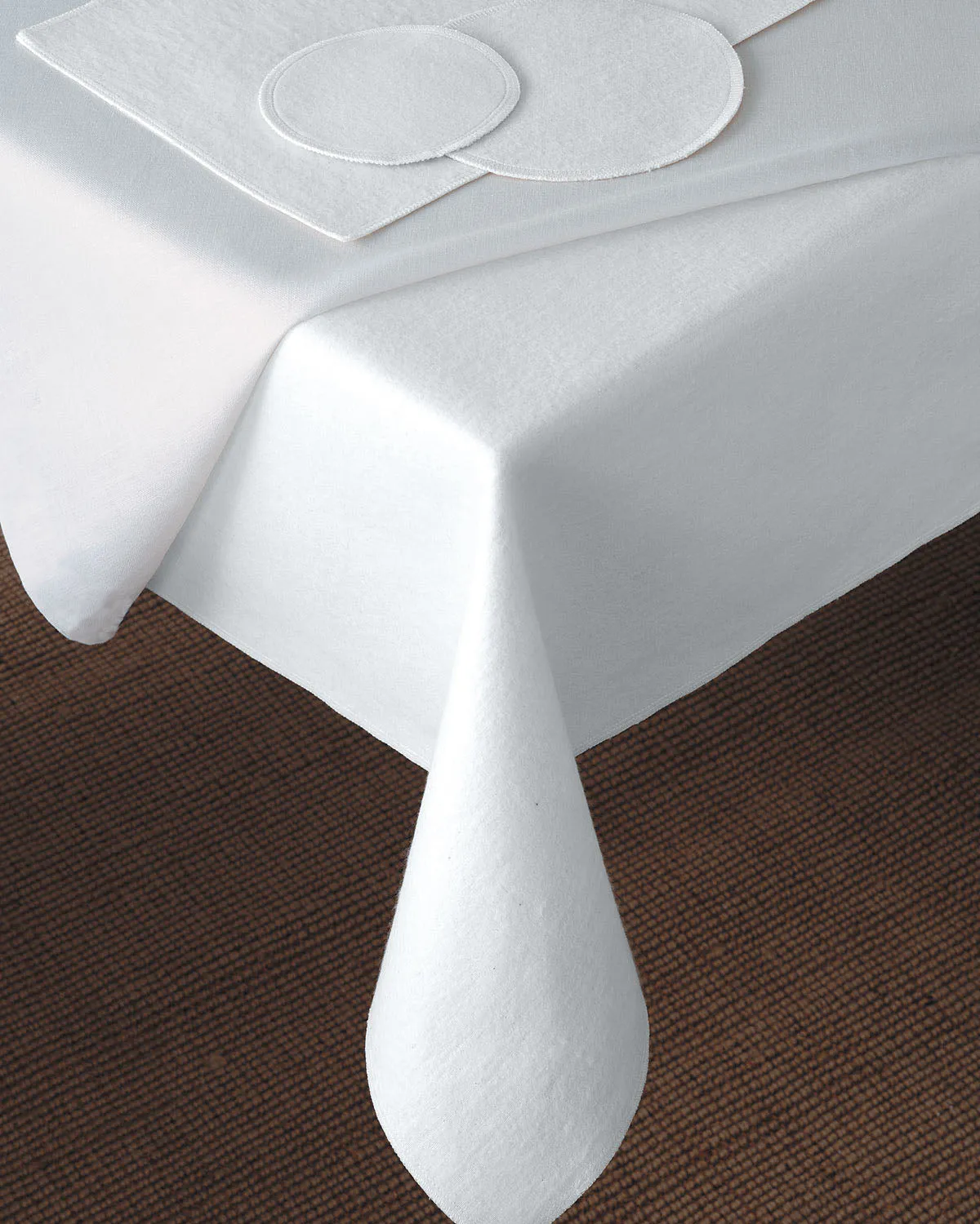 Deluxe Table Pad and Protector 52" x 102"